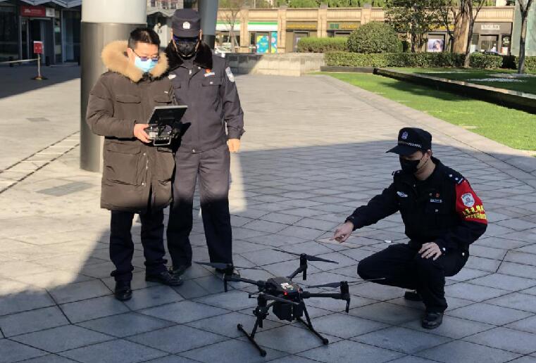 上海警用无人机助力疫情防控