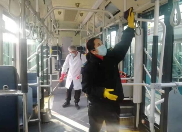 济南多项举措快速有序疏散客流