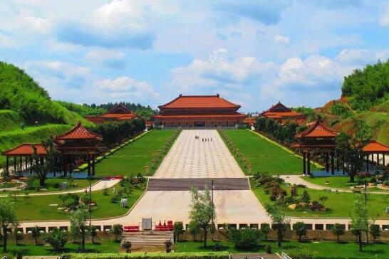 西渚派出所：“警服书记”助力茶禅小镇优雅绽放