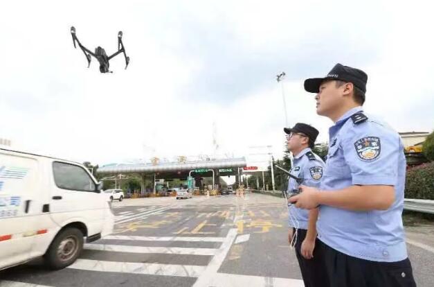 “双节”长假，宜兴警方保障出行平安畅通