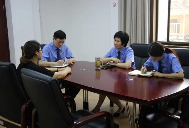 安徽铜陵:检察长一线办案化解校园纠纷