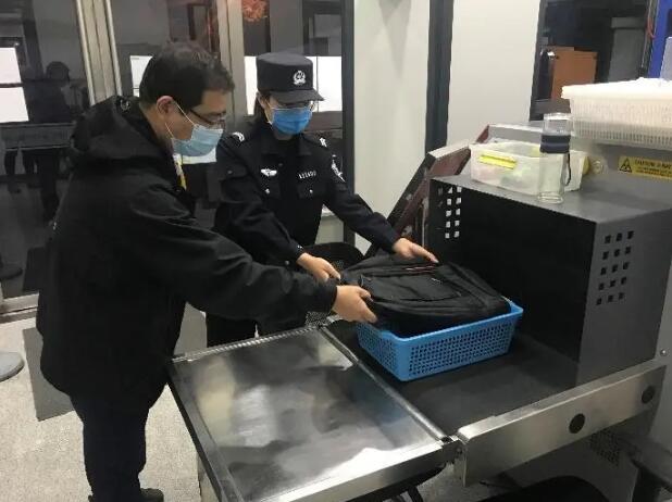 北京四中院安检现场