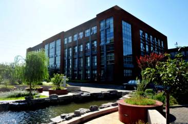 知网北京总部办公楼