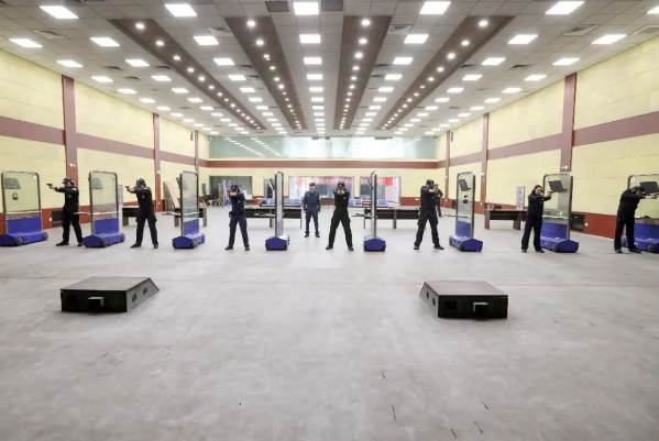 宜兴公安实弹射击大比武 锤炼克敌制胜硬功夫